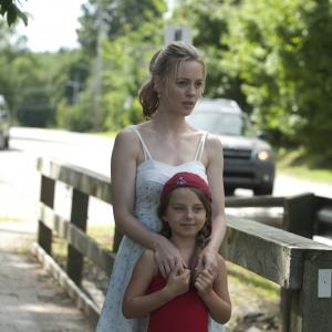 Still of Melissa George and Caitlin Carmichael in Bag of Bones (2011)