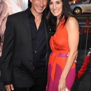 Jennifer Gibgot and Adam Shankman at event of Going the Distance (2010)