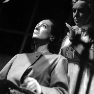 Still of Joan Crawford and Connie Gilchrist in A Woman's Face (1941)