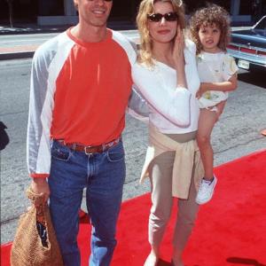 Rene Russo and Dan Gilroy at event of Matilda 1996
