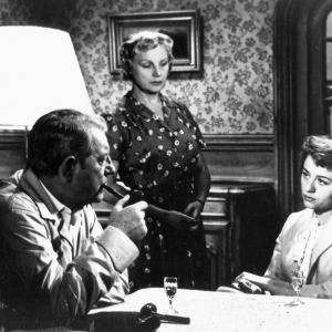 Still of Jean Gabin and Annie Girardot in Maigret tend un piegravege 1958