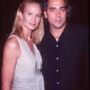 Kelly Lynch and Mitch Glazer at event of Gataka (1997)