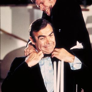 Still of Sean Connery and Bruce Glover in Deimantai amziams (1971)