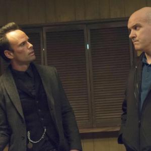 Still of Mike OMalley and Walton Goggins in Justified 2010