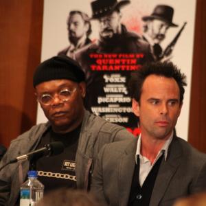 Samuel L Jackson and Walton Goggins at event of Istrukes Dzango 2012