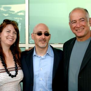 Gary David Goldberg, Jeff Robinov and Polly Johnsen at event of Must Love Dogs (2005)