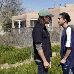 Still of Guy Pearce and Rick Gonzalez in First Snow (2006)