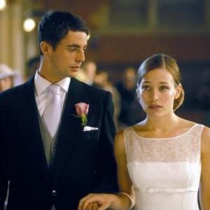 Still of Piper Perabo and Matthew Goode in Imagine Me & You (2005)