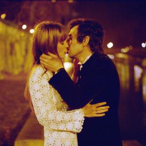 Still of Eric Elmosnino and Lucy Gordon in Gainsbourg Vie heacuteroiumlque 2010