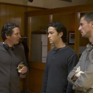 Scott Frank, Matthew Goode and Joseph Gordon-Levitt in The Lookout (2007)