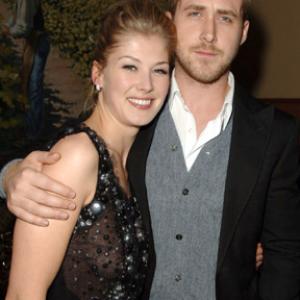 Ryan Gosling and Rosamund Pike at event of Fracture 2007
