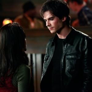 Still of Kat Graham and Ian Somerhalder in Vampyro dienorasciai (2009)