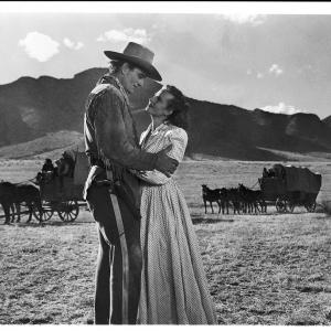Still of John Wayne and Coleen Gray in Red River (1948)
