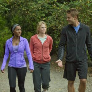 Still of Mamie Gummer, Justin Hartley and Aja Naomi King in Emily Owens M.D. (2012)