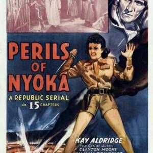 Lorna Gray and Charles Middleton in Perils of Nyoka (1942)