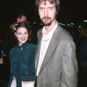 Drew Barrymore and Tom Green at event of Charlies Angels 2000