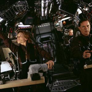 Still of Hilary Swank and Bruce Greenwood in The Core 2003