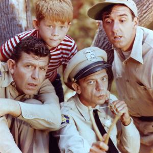 Ron Howard Jim Nabors Andy Griffith and Don Knotts at event of The Andy Griffith Show 1960