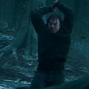 Still of Rupert Grint in Haris Poteris ir mirties relikvijos. 1 dalis (2010)