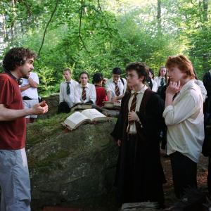 Still of Alfonso Cuarón, Rupert Grint, Devon Murray and Daniel Radcliffe in Haris Poteris ir Azkabano kalinys (2004)