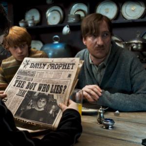 Still of David Thewlis Rupert Grint and Daniel Radcliffe in Haris Poteris ir Fenikso brolija 2007