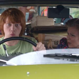 Still of Rupert Grint and Julie Walters in Driving Lessons (2006)