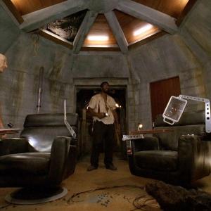 Terry O'Quinn and Adewale Akinnuoye-Agbaje in the Pearl station, built on stage for 