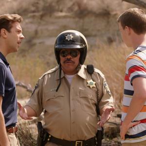 Still of Luis Guzmn Jason Sudeikis and Will Poulter in Labas mes Mileriai 2013