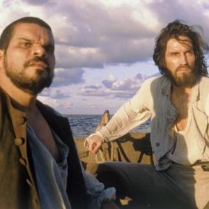 Still of Jim Caviezel and Luis Guzmn in The Count of Monte Cristo 2002
