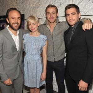 Derek Cianfrance, Ryan Gosling, Jake Gyllenhaal and Michelle Williams at event of Blue Valentine (2010)