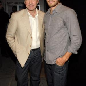 Kevin Spacey and Jake Gyllenhaal at event of 2006 MTV Movie Awards 2006