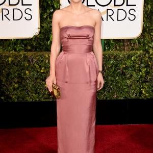 Maggie Gyllenhaal at event of The 72nd Annual Golden Globe Awards (2015)