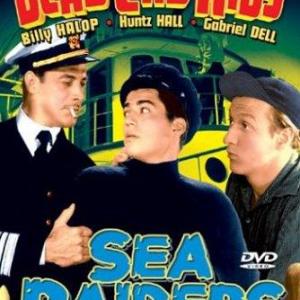 Reed Hadley, Huntz Hall and Billy Halop in Sea Raiders (1941)