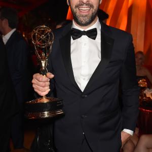 Tony Hale at event of The 67th Primetime Emmy Awards (2015)