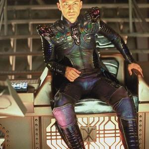Still of Tom Hardy in Star Trek Nemesis 2002