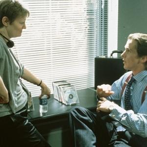 Christian Bale and Mary Harron in Amerikos psichopatas (2000)