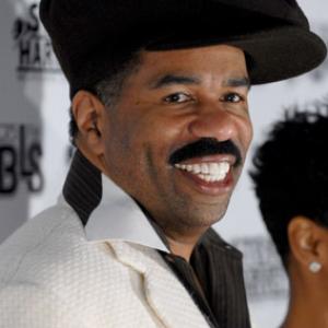 Steve Harvey at event of Dont Trip He Aint Through with Me Yet 2006