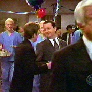Still of Charlie Schlatter, Phil Hawn and Dick Van Dyke in Diagnosis Murder