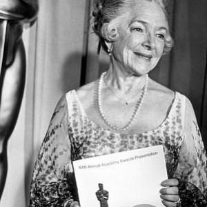 Academy Awards 44th Annual Helen Hayes 1972