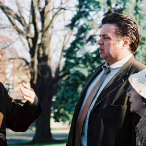 Still of Oliver Platt and Peter Hedges in Pieces of April (2003)