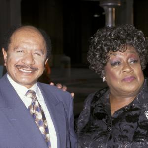 Sherman Hemsley and Isabel Sanford at event of The Jeffersons 1975