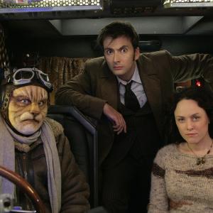 Still of Jennifer Hennessy, Ardal O'Hanlon and David Tennant in Doctor Who (2005)