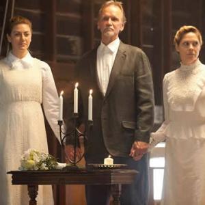 Perry Mattfeld Sam Hennings and Mary McCormack Escape From Polygamy
