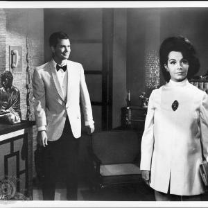 Still of Annette Funicello and Dwayne Hickman in How to Stuff a Wild Bikini 1965