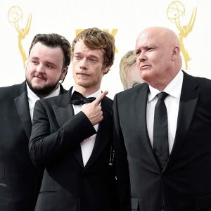 Conleth Hill, Alfie Allen and John Bradley at event of The 67th Primetime Emmy Awards (2015)