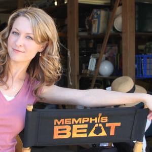 Ali HIllis on the set of Memphis Beat with Jason Lee and Alphre Woodard