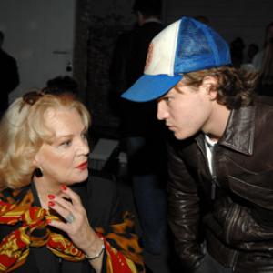 Gena Rowlands and Emile Hirsch at event of Alfa gauja 2006