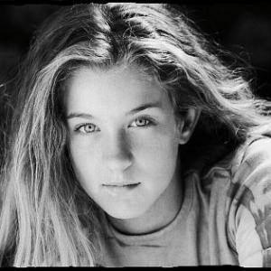 Headshot for Hallee Hirsh dated Oct 2001