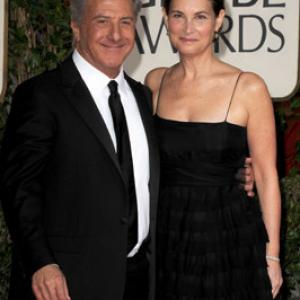 Dustin Hoffman and Lisa Hoffman at event of The 66th Annual Golden Globe Awards (2009)
