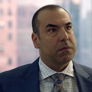 Still of Rick Hoffman in Suits Compensation 2015